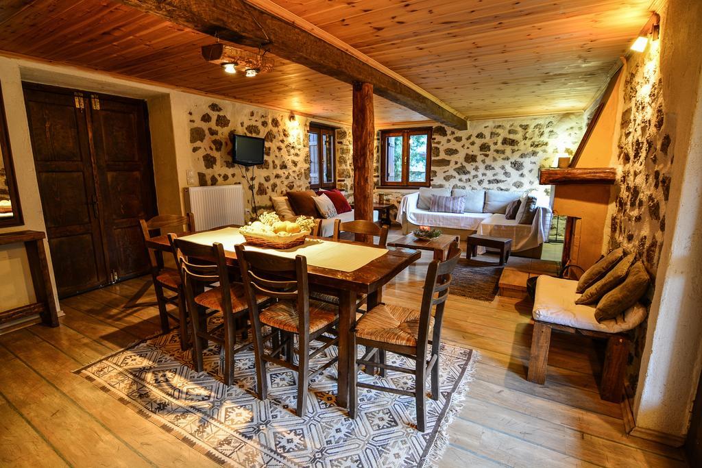 Villa En Arhi Ano Trikala Exterior foto