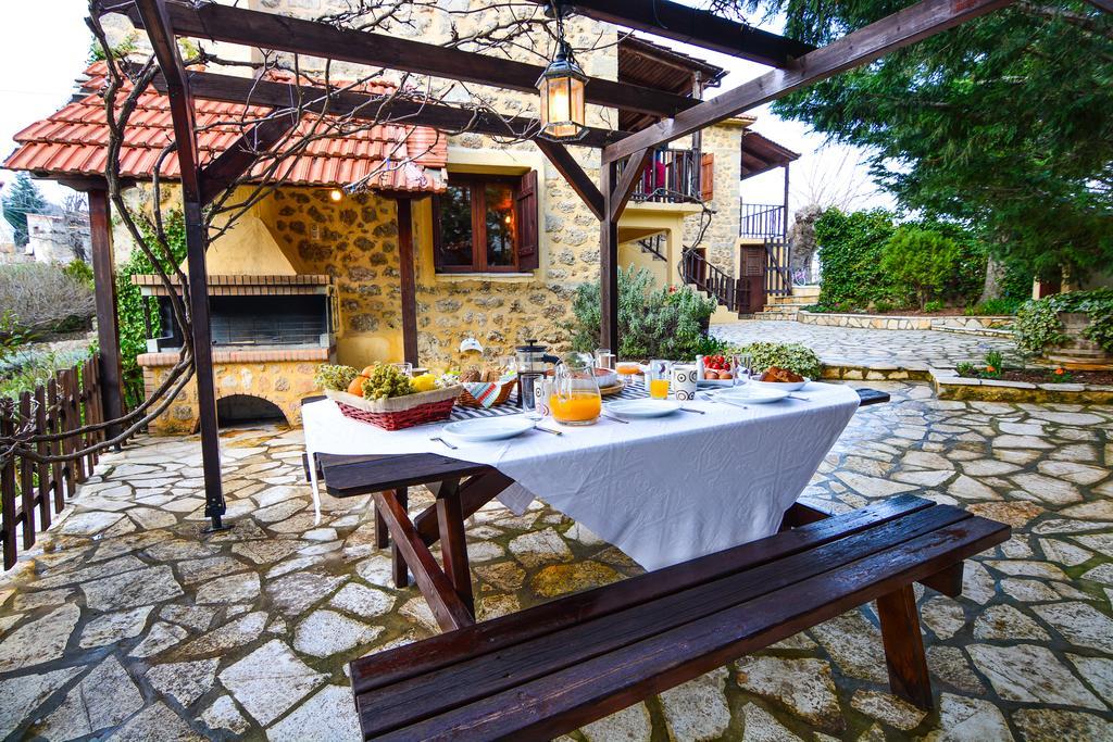 Villa En Arhi Ano Trikala Exterior foto